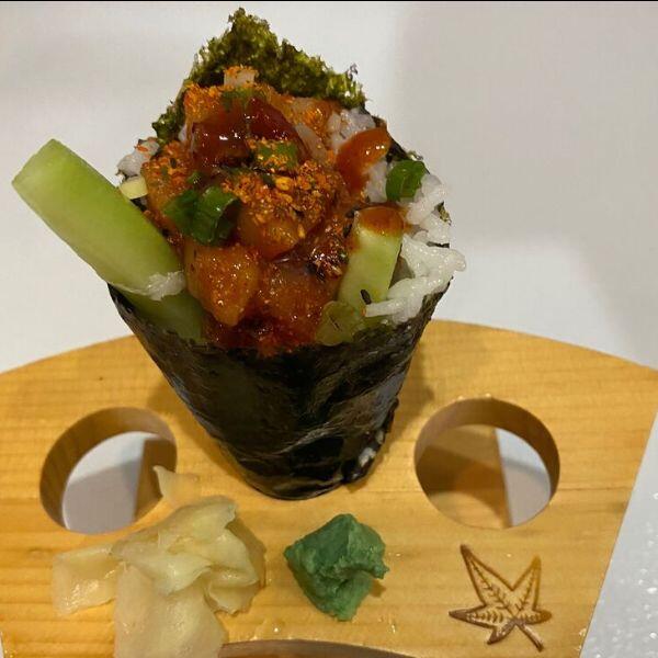 spicy yellowtail HR*
