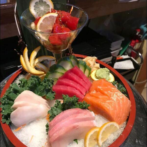 Sashimi Combo Dinner *